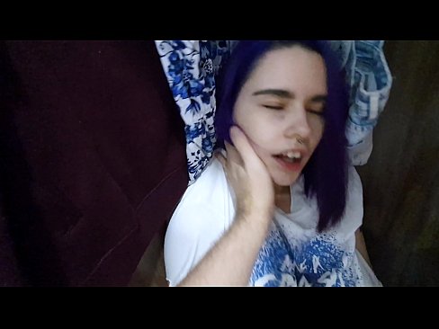 ❤️ زما خور په الماری کې وموندله او د هغې سره یې مرسته وکړه ❤️  په ps.japangaysex.ru
